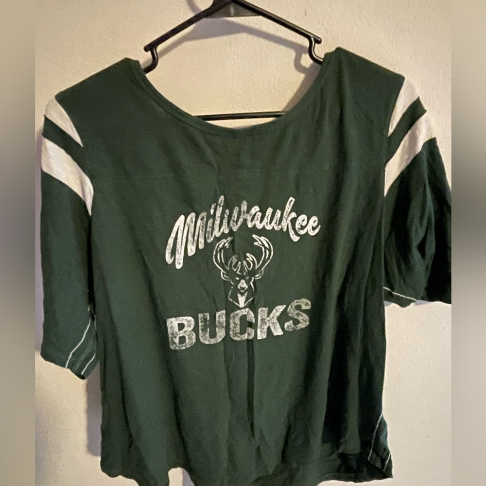Woman’s Bucks Shirt